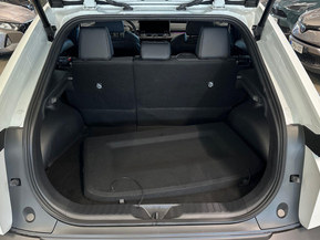 Toyota C-HR+