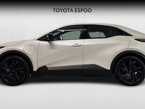 Toyota C-HR+