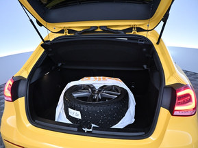 Mercedes-Benz A 35 AMG