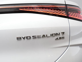BYD Sealion 7