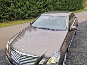 Mercedes-Benz E