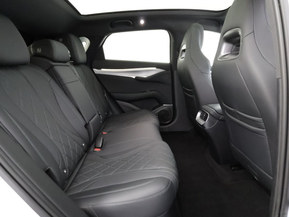 BYD Sealion 7