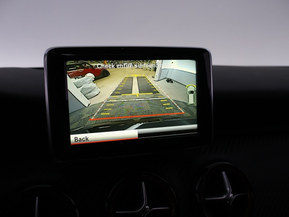 Mercedes-Benz A
