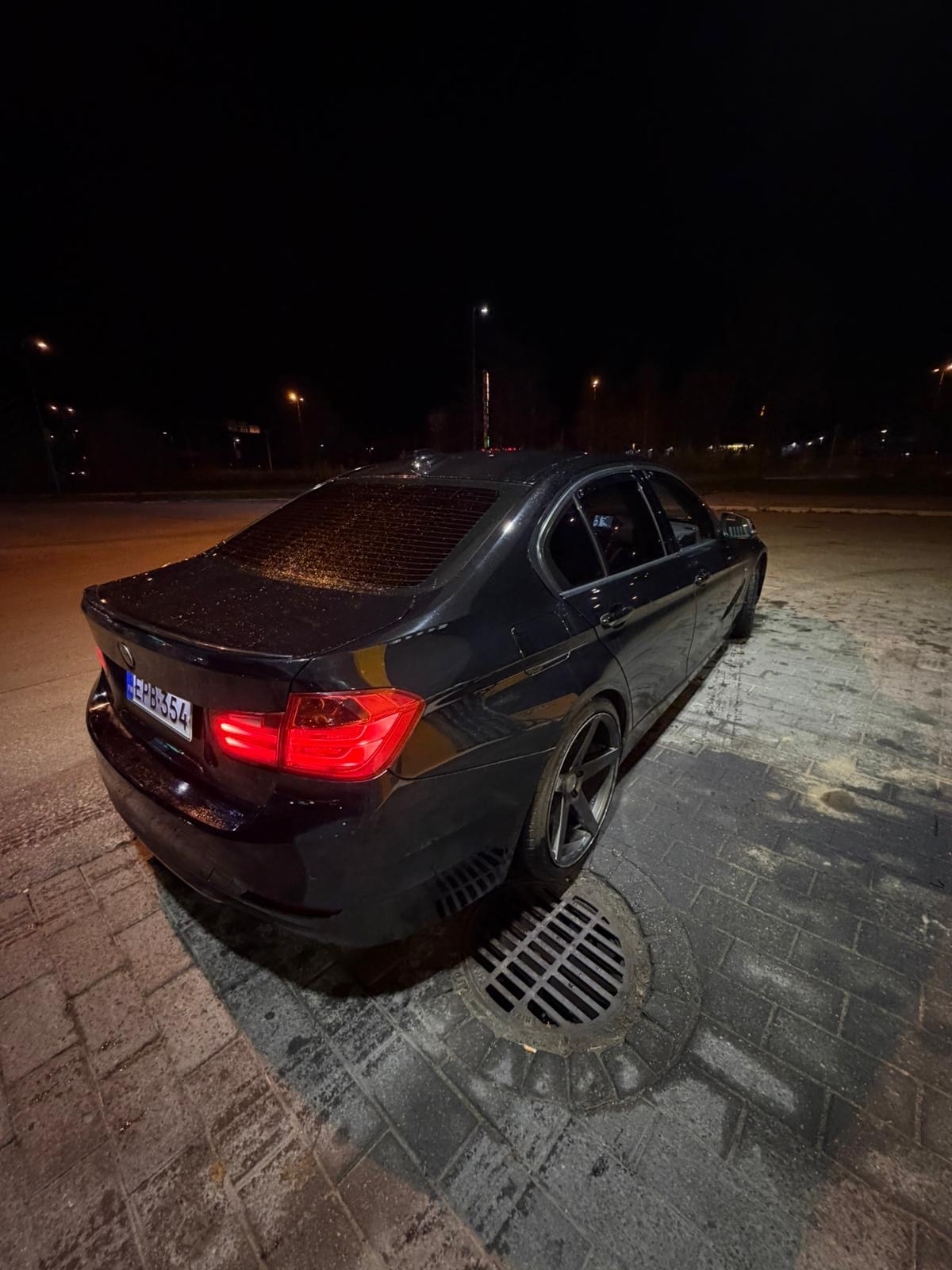 BMW 320 F30 2013, kuva 6/11