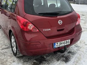 Nissan Tiida