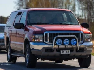 Ford Excursion