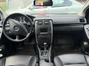 Mercedes-Benz B