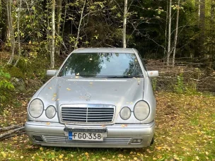 Mercedes-Benz 290