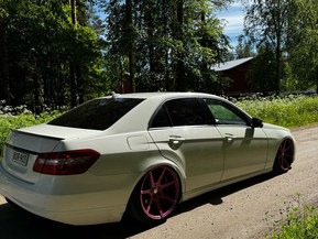 Mercedes-Benz E