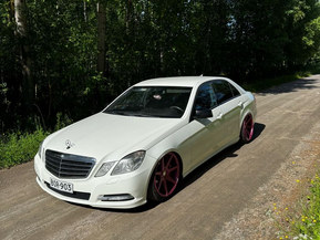 Mercedes-Benz E