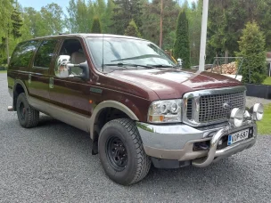 Ford Excursion