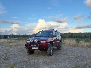 Nissan Terrano II