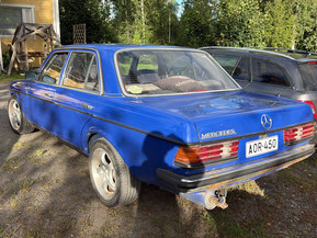 Mercedes-Benz 123