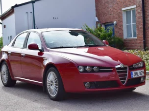 Alfa Romeo 159