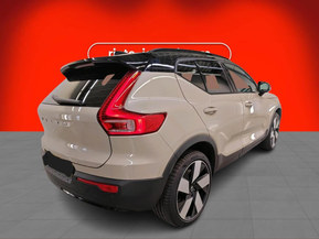 Volvo EX40