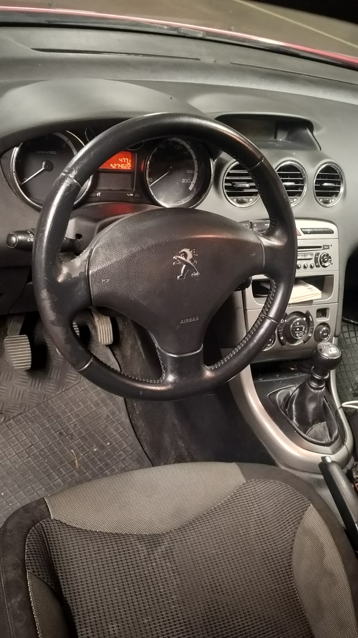 Peugeot 308 SW Active e-HDi 112 FAP 2012, kuva 6/7