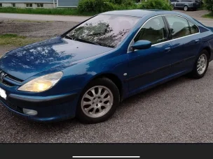 Peugeot 607