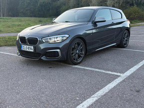 BMW M140i
