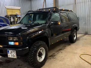 GMC Suburban