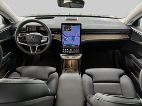 Volvo ES90
