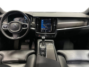 Volvo V90 Cross Country