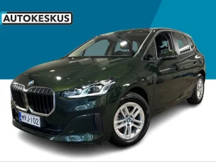 BMW 225