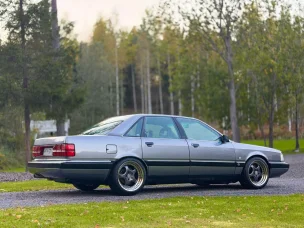 Audi 200