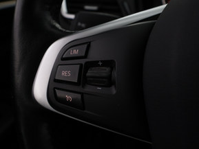 BMW 225
