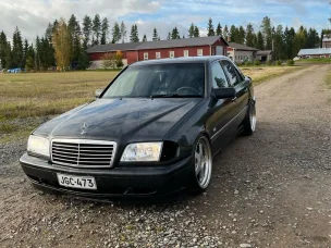 Mercedes-Benz 250