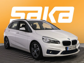 BMW 225