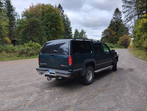 GMC Suburban
