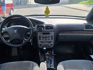 Peugeot 406
