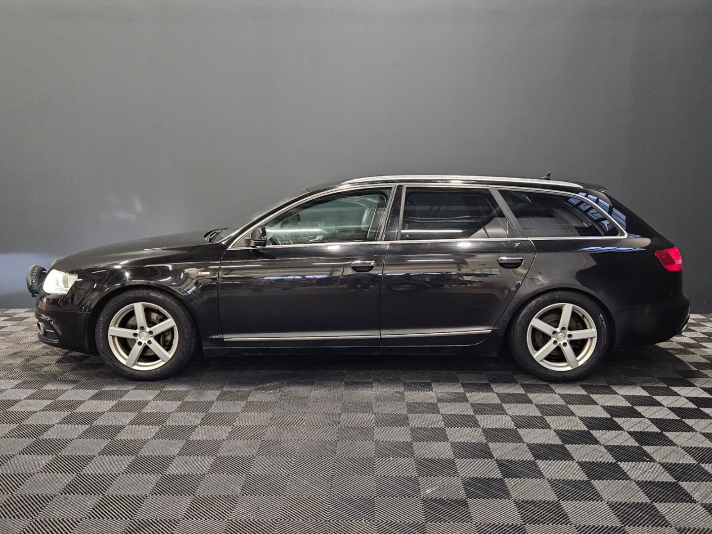 Audi A6 2010, kuva 4/18