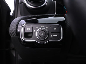 Mercedes-Benz A