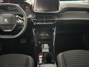 Peugeot e-2008