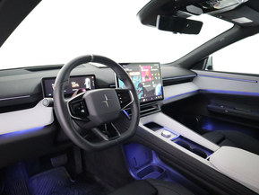 Polestar 4