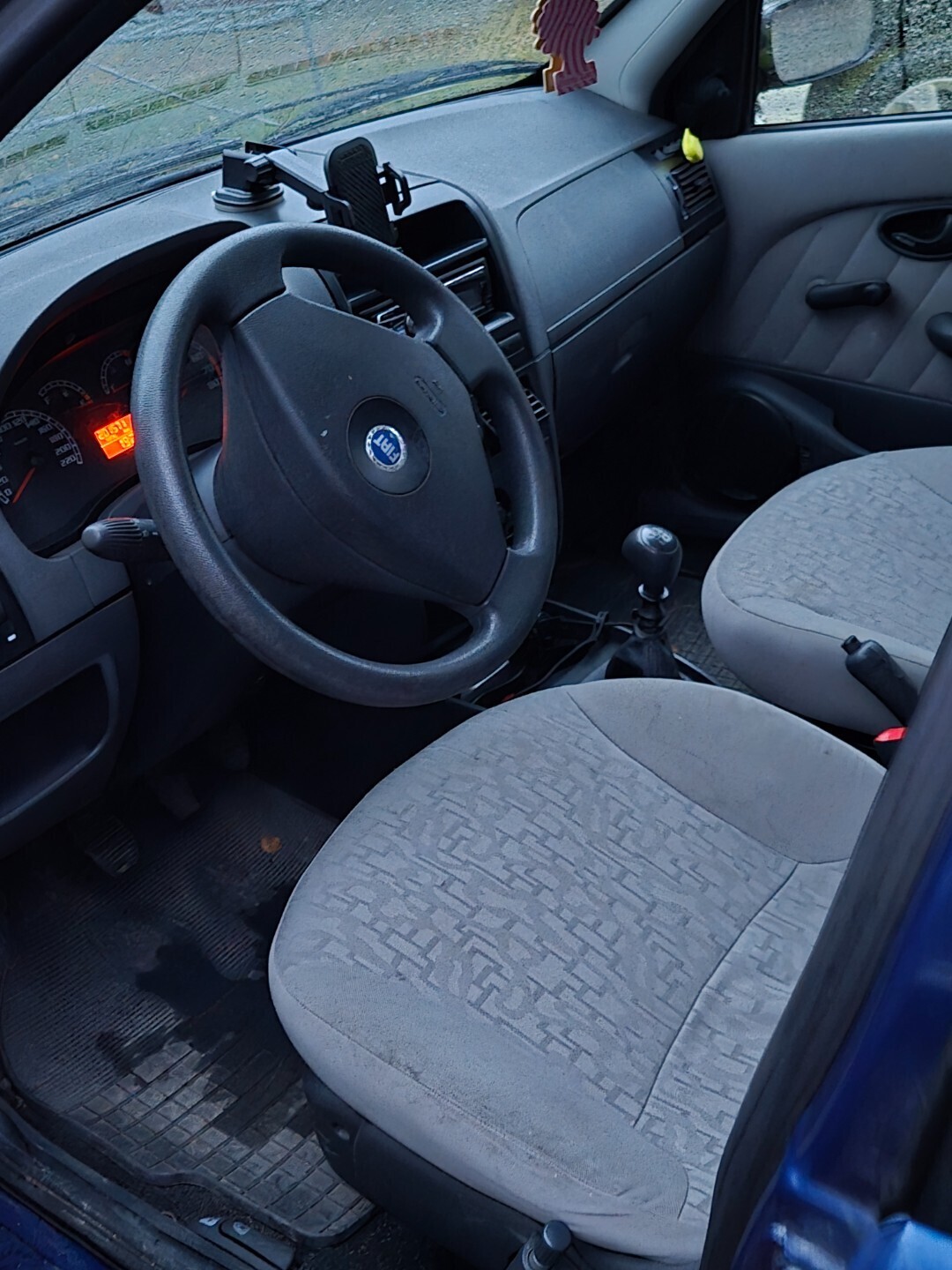 Fiat Albea 2007, photo 6/8