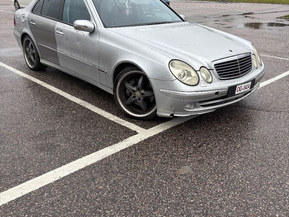 Mercedes-Benz E