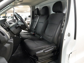 Nissan NV300