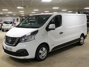Nissan NV300