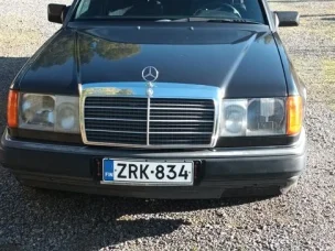 Mercedes-Benz 124