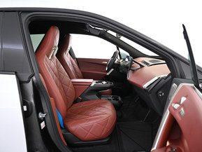 BMW iX M60