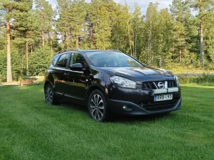 Nissan Qashqai+2