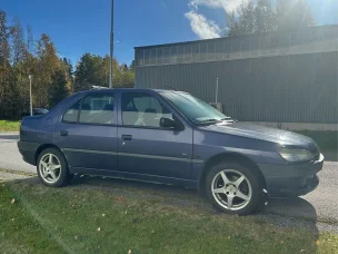 Peugeot 306