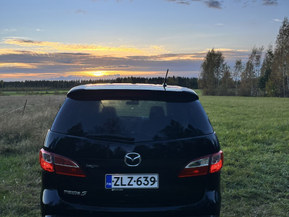 Mazda 5