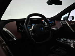 BMW iX M60