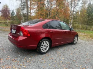 Volvo S40