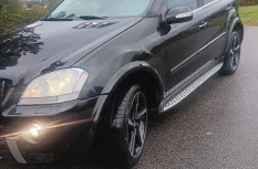 Mercedes-Benz ML