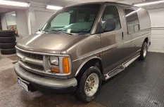 Chevrolet Chevy Van