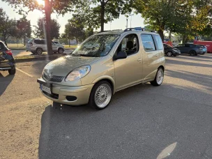 Toyota Yaris Verso